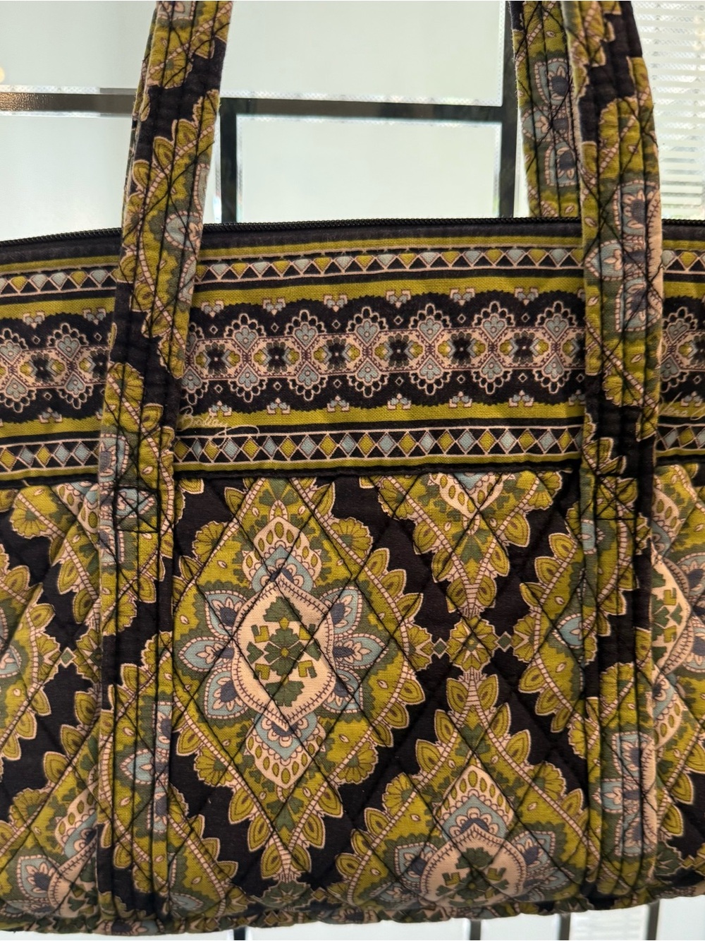 Very Bradley Quilted Green Patterned Tote Bag - Unknown Brand